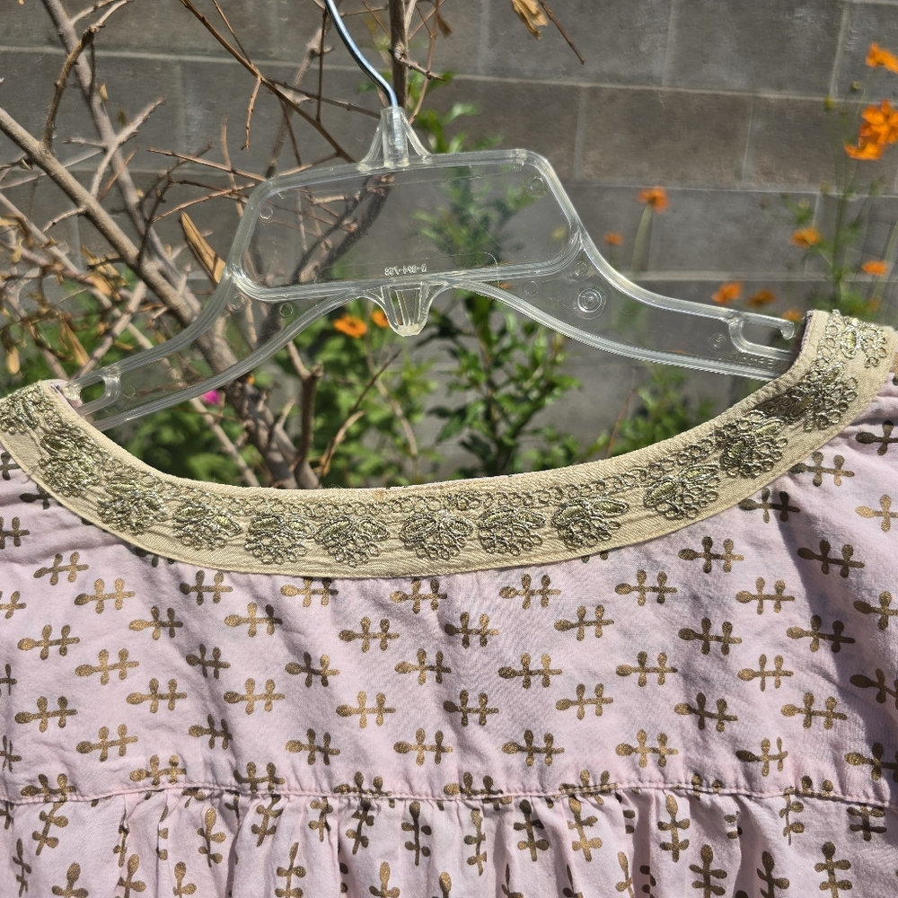 April Cornell Pink and Gold V-Neck Blouse - Picture 2 of 5